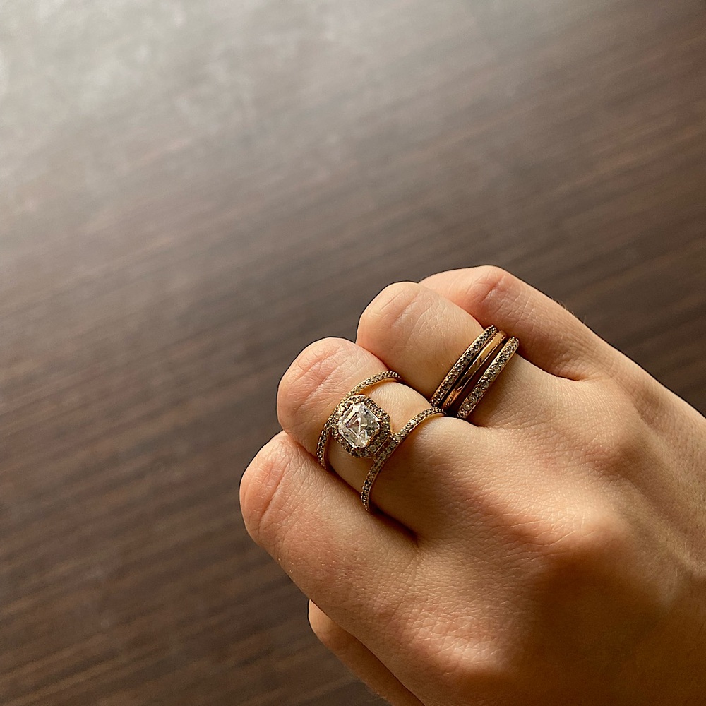 Henri Bendel Swarovski Crystal Ring